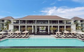 U Sathorn Bangkok Resort